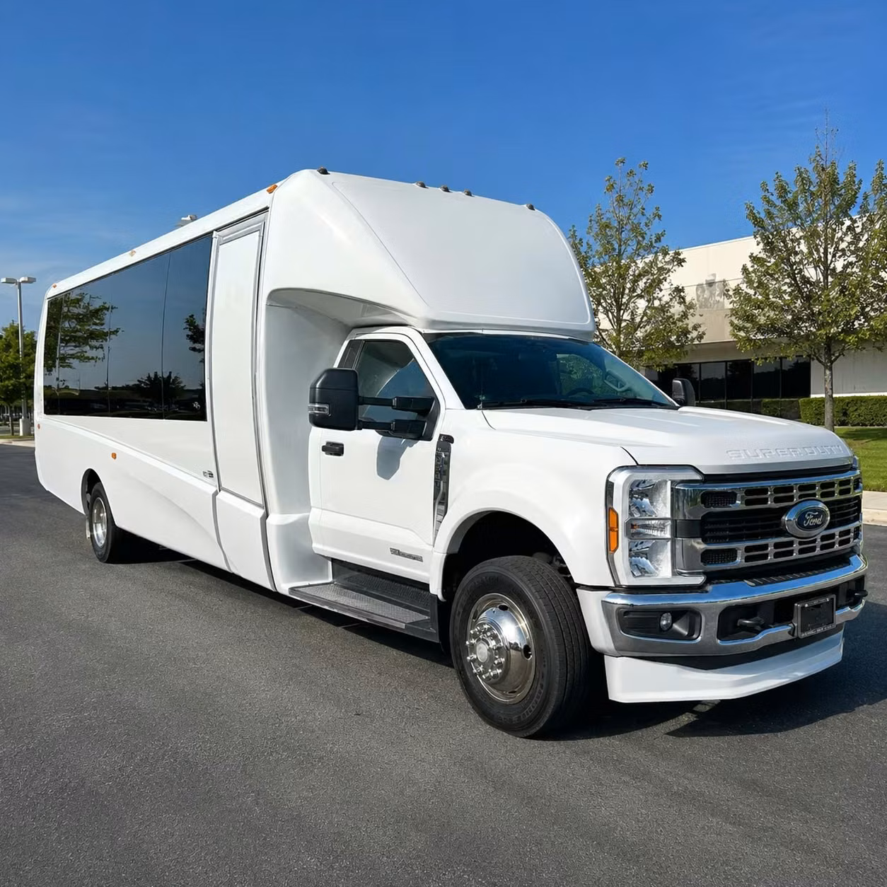 18 passenger minibus