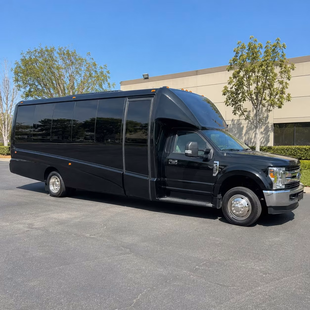 bus rentals for tallahassee concerts music festival