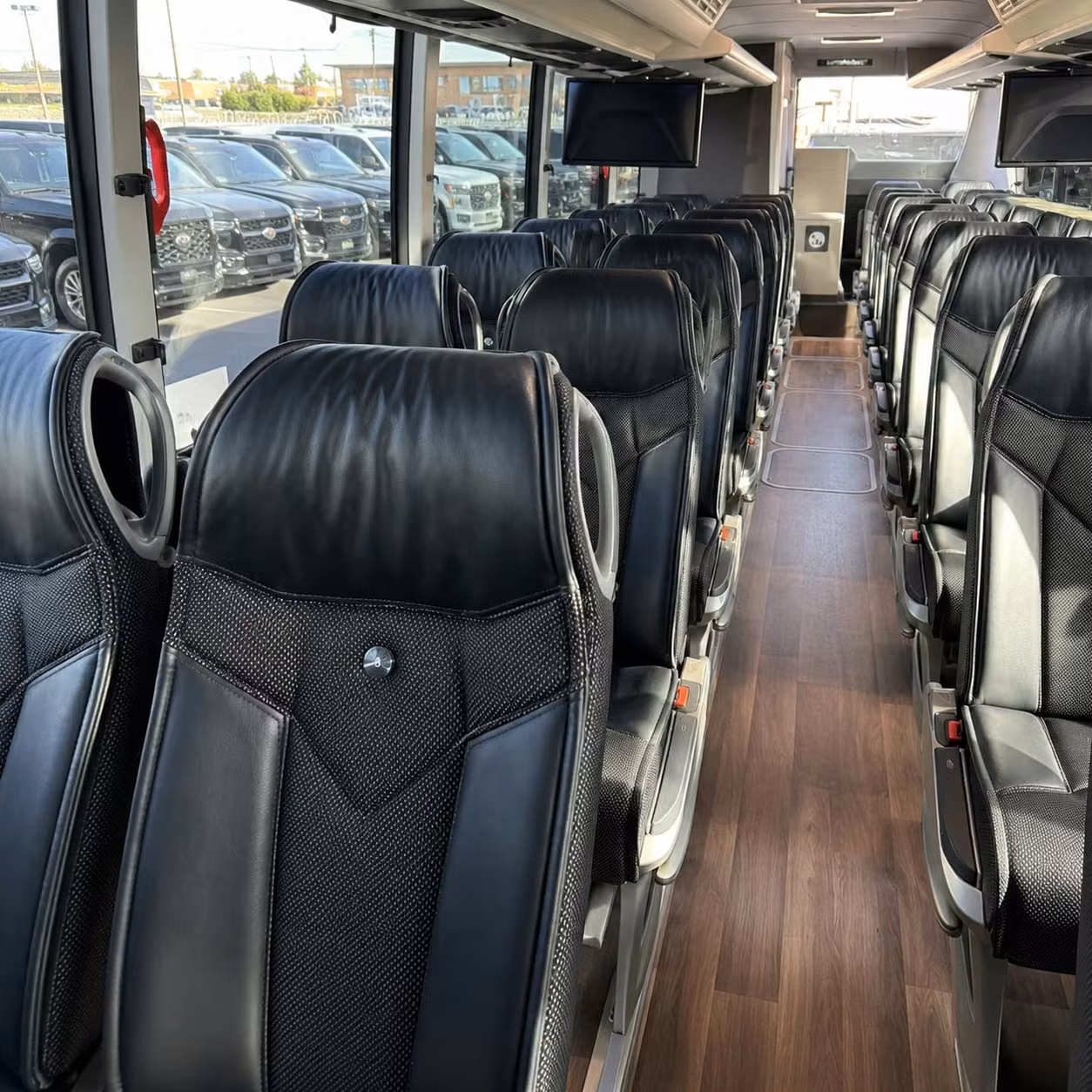 tallahassee groups rely on long distance charter buses for state government and legislative travel